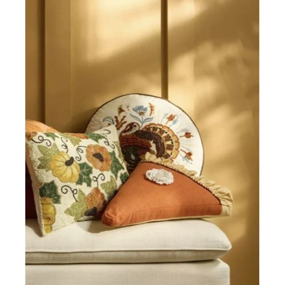 Embroidered Fall Turkey 16